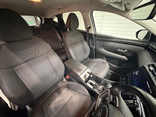 Hyundai TUCSON Photo 937a34ee-75a1-4718-b90e-ba50d3a3f657.jpeg