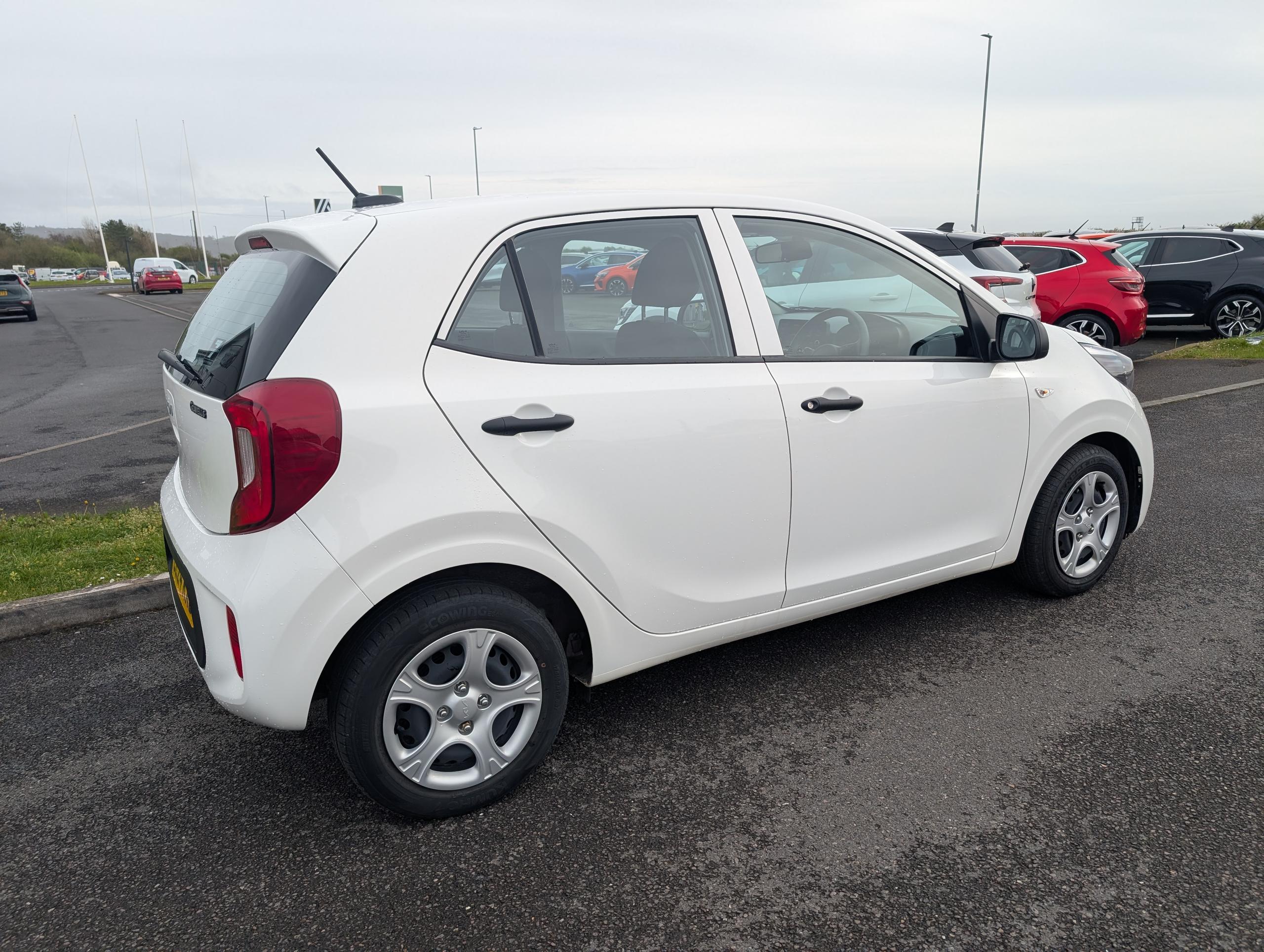 2024 KIA Picanto thumbnail 4