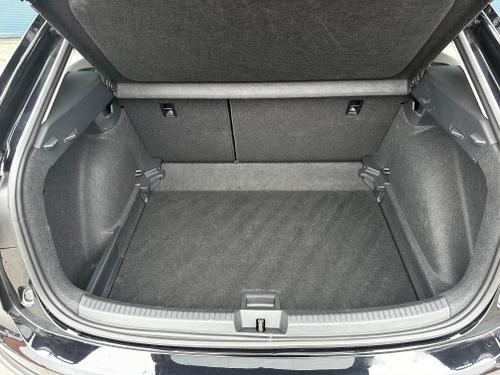 Volkswagen Taigo Photo 93856e25-7ff6-4b6f-ba01-c9110da5eb80.jpeg