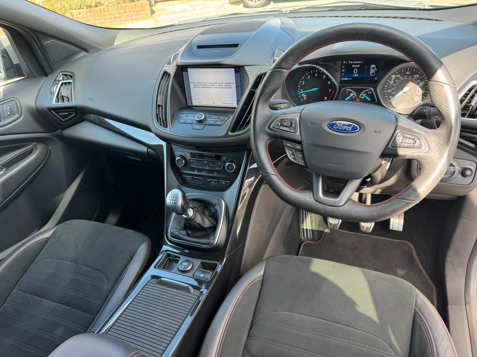 Ford Kuga Photo 9389cc28-8c10-4408-a3f4-9d901f028af1.JPEG