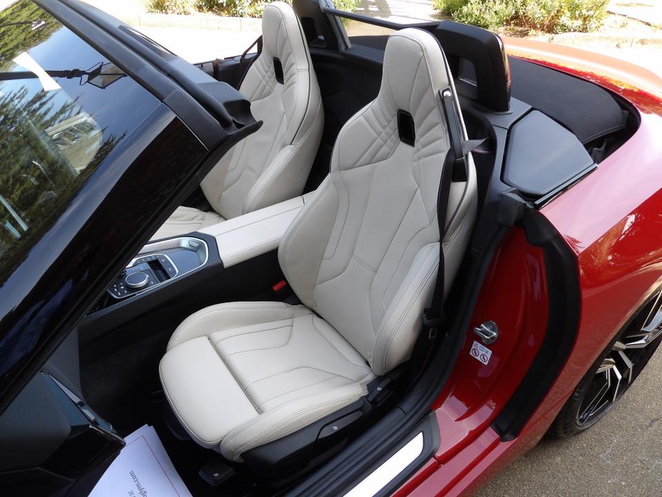 Used BMW Z4 SN19ZHS 2
