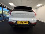 Volvo XC40 Photo 8