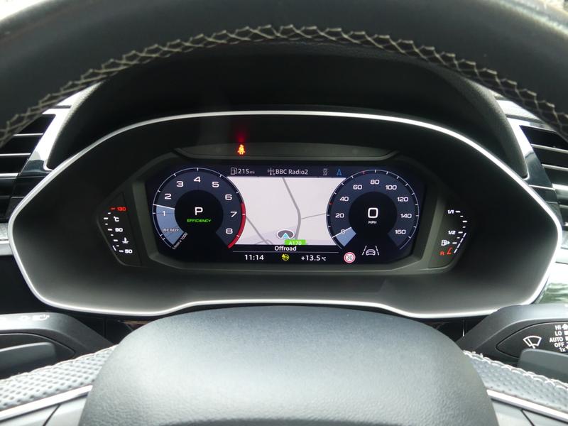 Audi Q3 Photo 93d39561-6c3f-4e42-b9cb-821dd231bb13.jpg