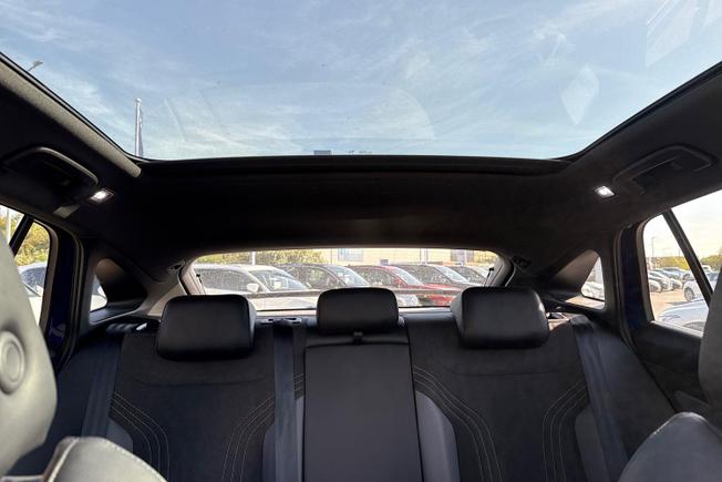 VOLKSWAGEN Id.5 Photo 32