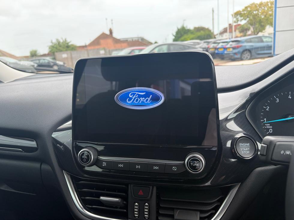 Ford Puma Photo 94082c7b-c7c3-4abf-ace9-8ec90387b313.jpeg