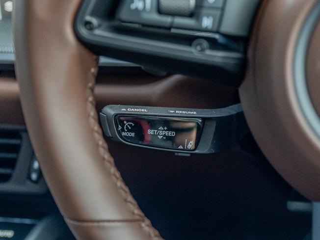 PORSCHE 911 Photo 22