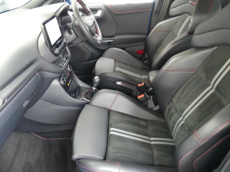Ford Puma Photo 9431fd9b-92ac-4adf-aadc-a25a157c0164.jpg