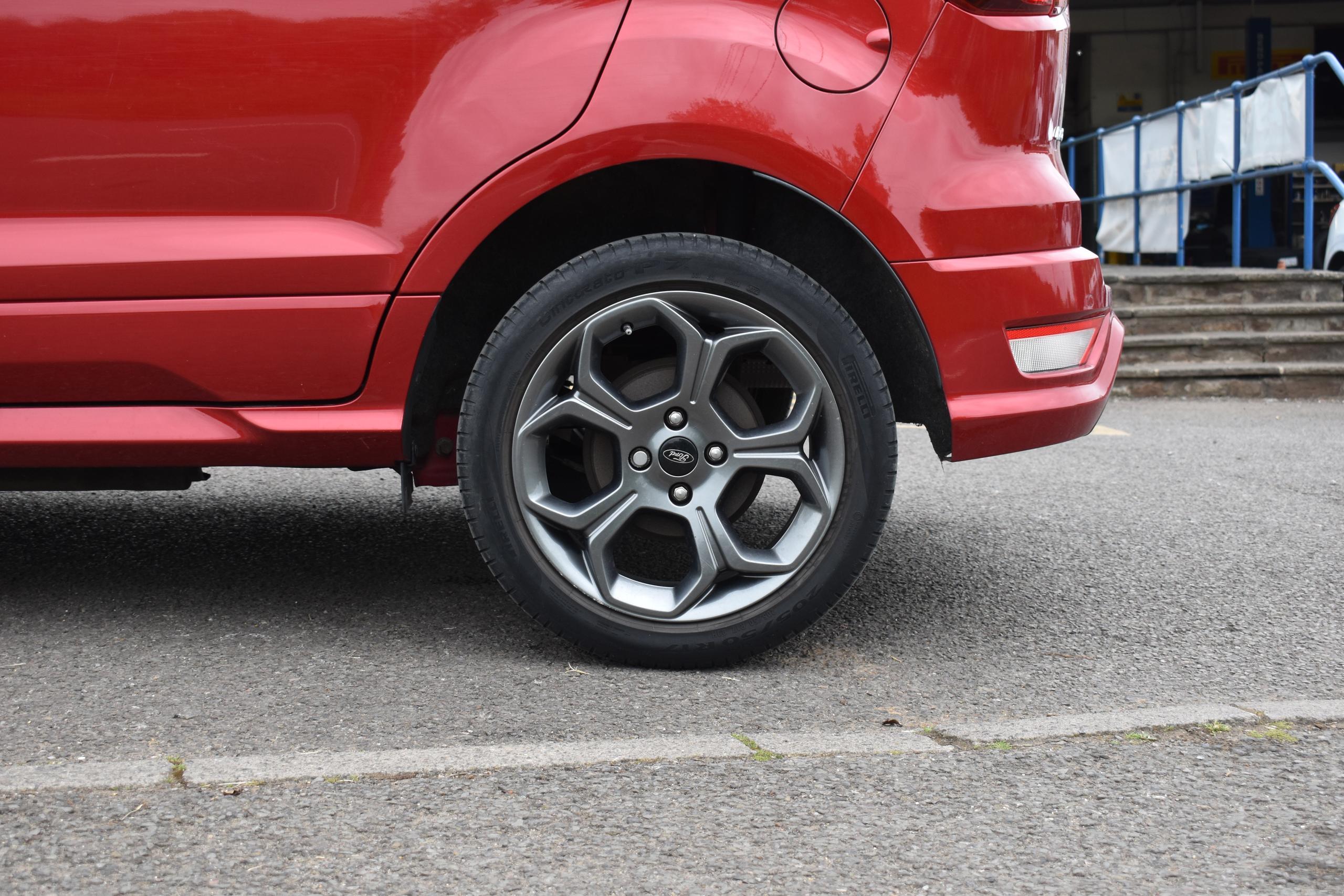 Used Ford ECOSPORT GL72AKY 18