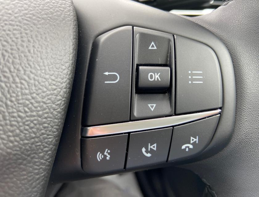 Ford Focus Photo 94448197-402d-4ca0-8f6f-73e259fb490b.jpg