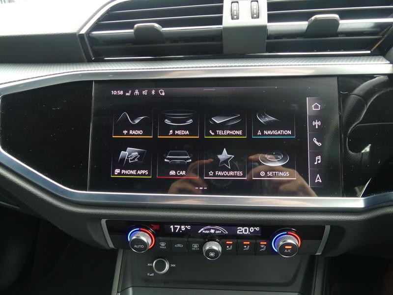 Audi Q3 Photo 945ba059-6a7d-49dd-9d38-c2c4ce6f80a6.jpg