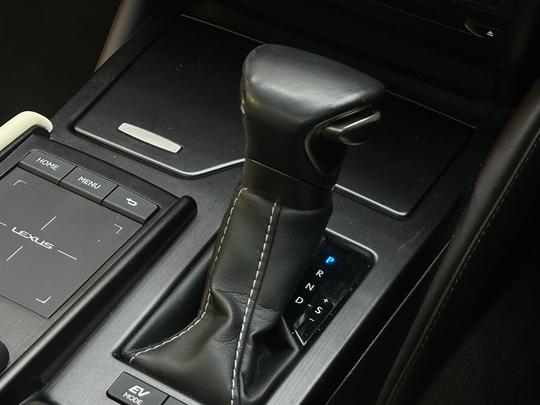 Lexus ES Photo 945c3c31-067f-48b1-8c22-763352b52fa4.jpg