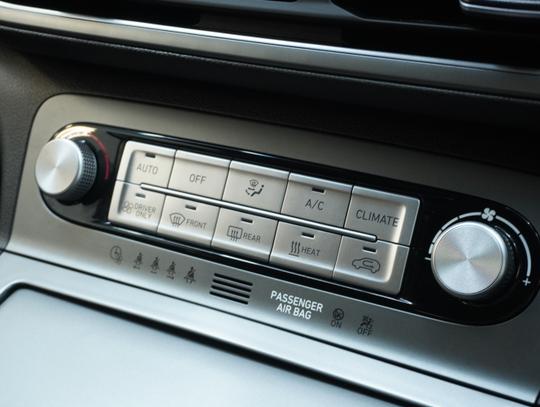 Hyundai KONA Photo 9482b22f-47c3-4bd6-a1e8-b8c07cb121c1.jpg