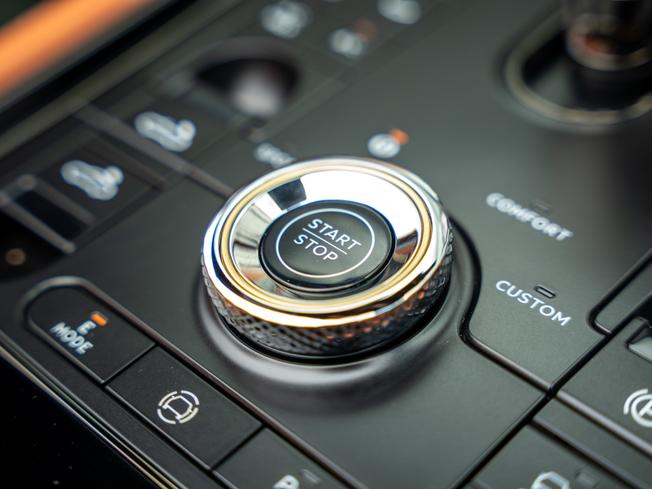 BENTLEY Continental GTC Photo 31