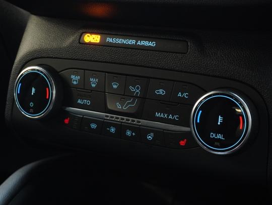 Ford Kuga Photo 94aa76fd-0570-4400-9e2e-26fe00f8152a.jpg