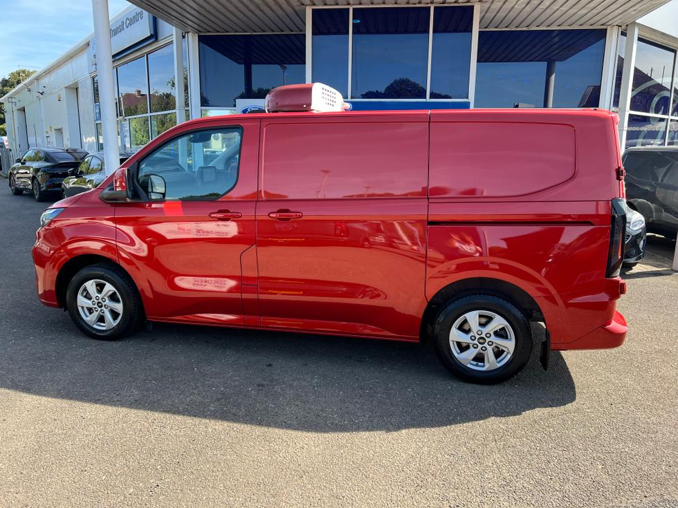 Ford Transit Custom Photo 94b5a5b7-350f-44de-84ad-fe44efed3b18.jpeg