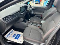 Ford Focus Photo 18