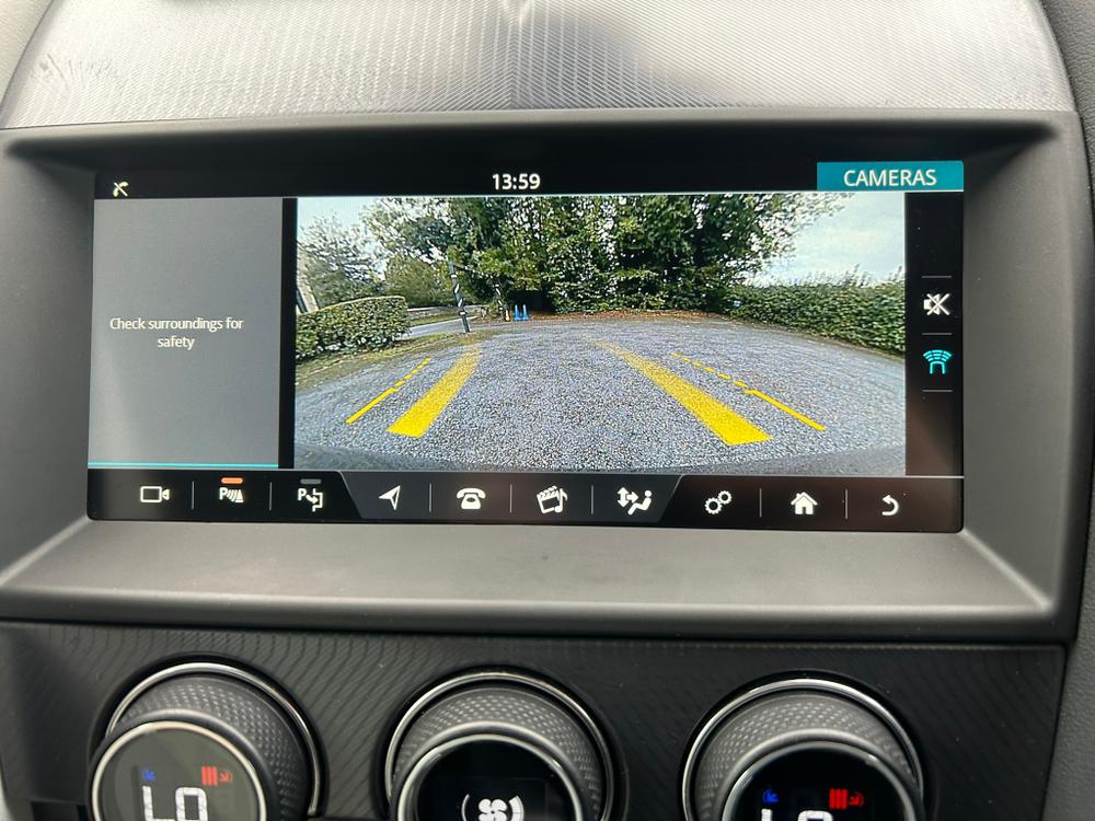 Used Jaguar F-Type OV69AYP 40