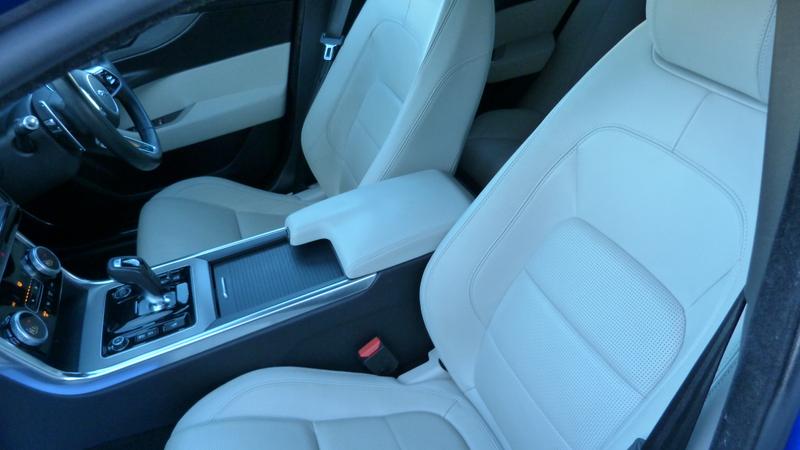 2019 69 JAGUAR XE