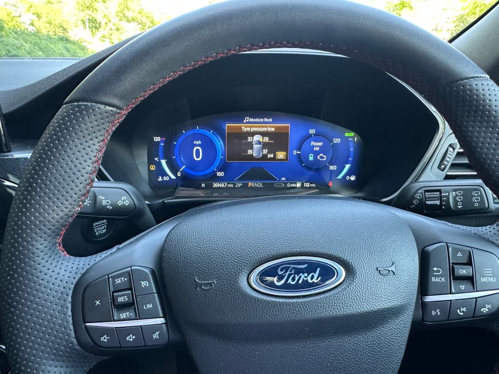Used Ford Kuga SG23YXR 36