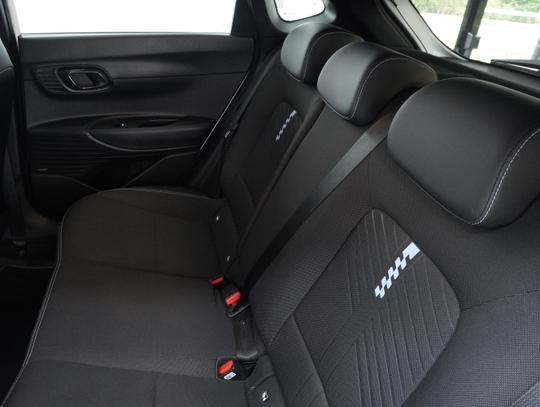 Hyundai i20 Photo 94ffd8e7-db3c-46c2-88d5-0e86efa5e716.jpg
