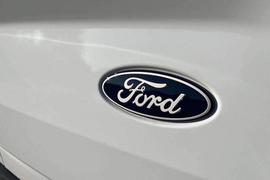 Used FORD TRANSIT CUSTOM MM75UAT 18