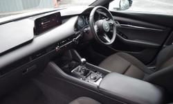 Mazda Mazda3 Photo 10