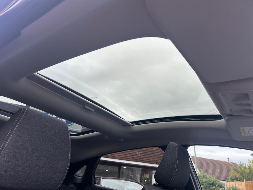 Ford Puma Photo 953628e2-e670-4762-83f8-f24d98b7b1d9.jpeg