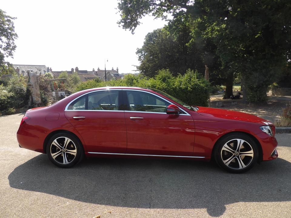 Used Mercedes-Benz E Class YN68XCO 18