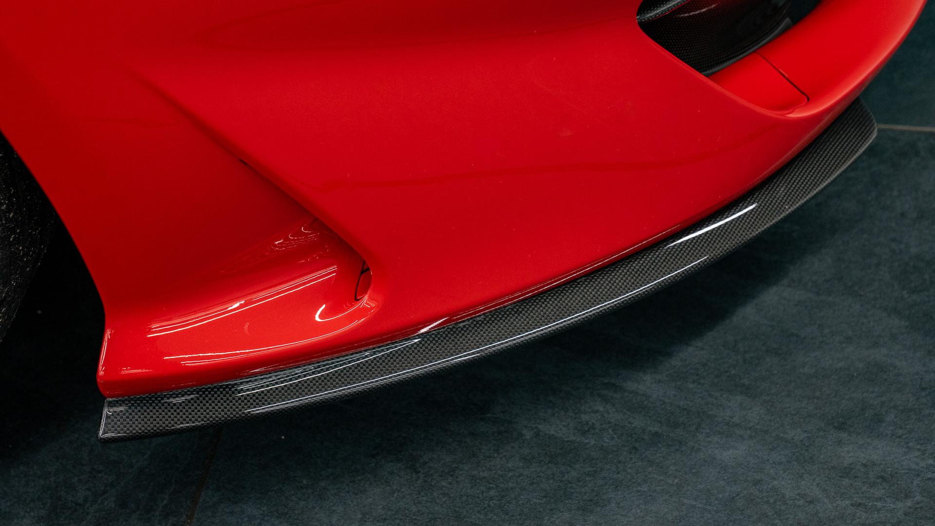 Ferrari 812 Superfast Photo 953c556a-7e07-4fcb-ab44-5804786d5f56.jpg