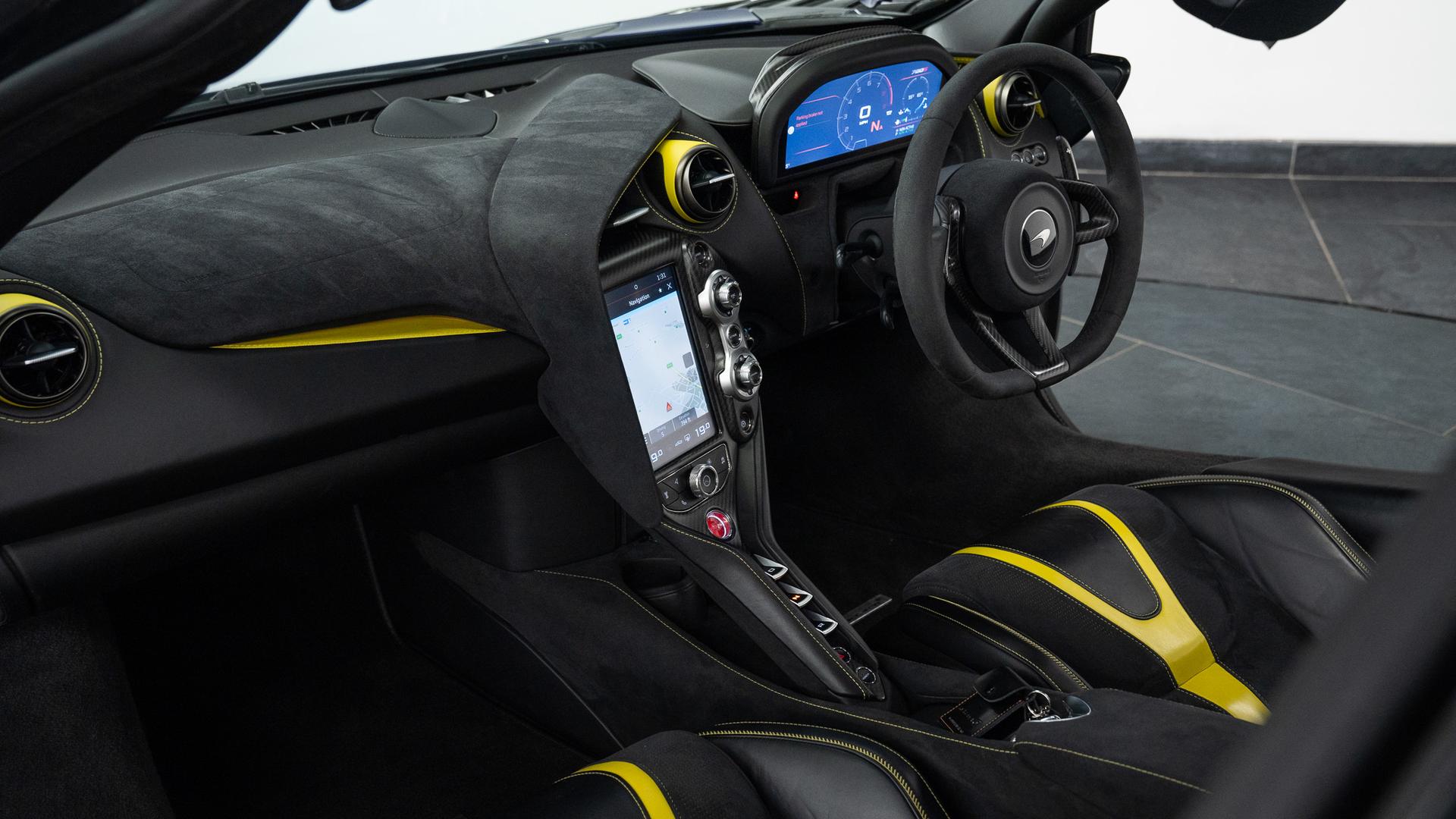 McLaren 720S Photo 953d98e8-77a0-496f-b372-3341b2bd0e90.jpg