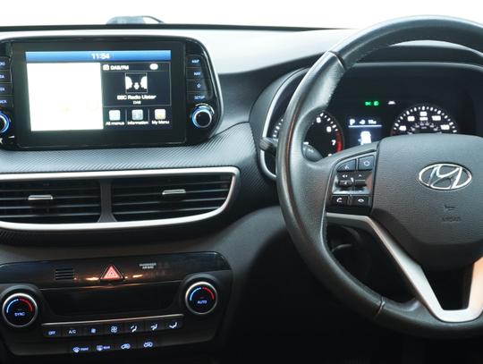 Hyundai TUCSON Photo 954f7ef6-379e-4981-983d-fb684c47b122.jpg