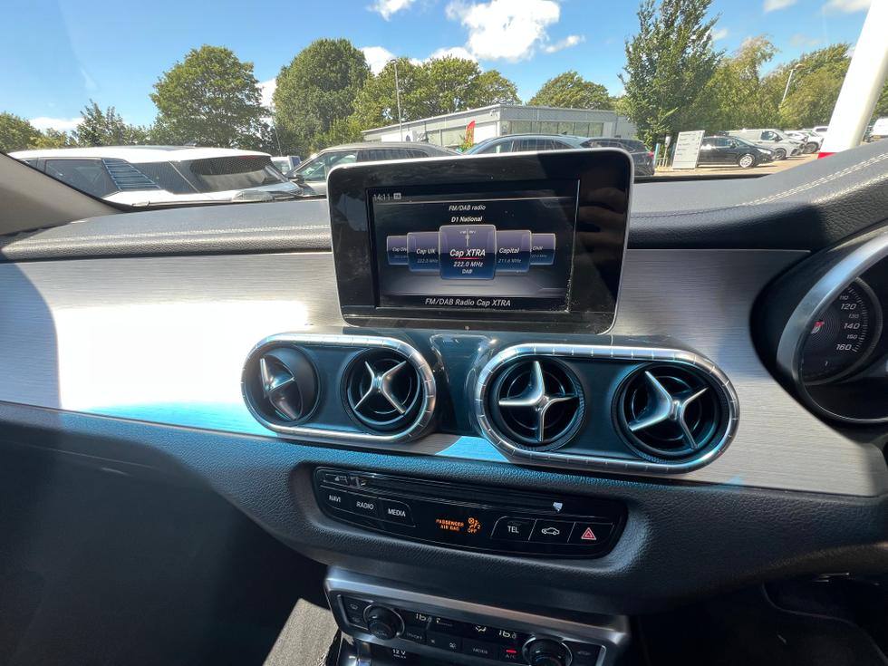 Mercedes-Benz X Class Photo 9554190a-b3b6-4350-8bb4-e626ff881d5c.jpeg