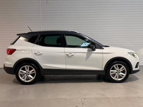 SEAT Arona Photo 95561051-c477-4de7-9ea8-60af77879b14.jpeg