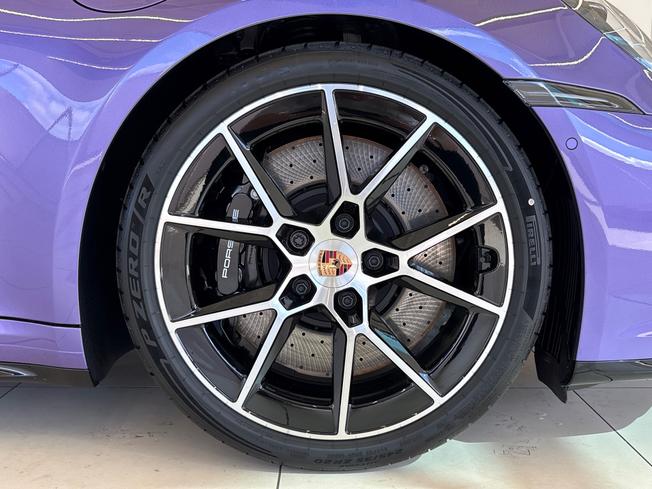 PORSCHE 911 Photo 24