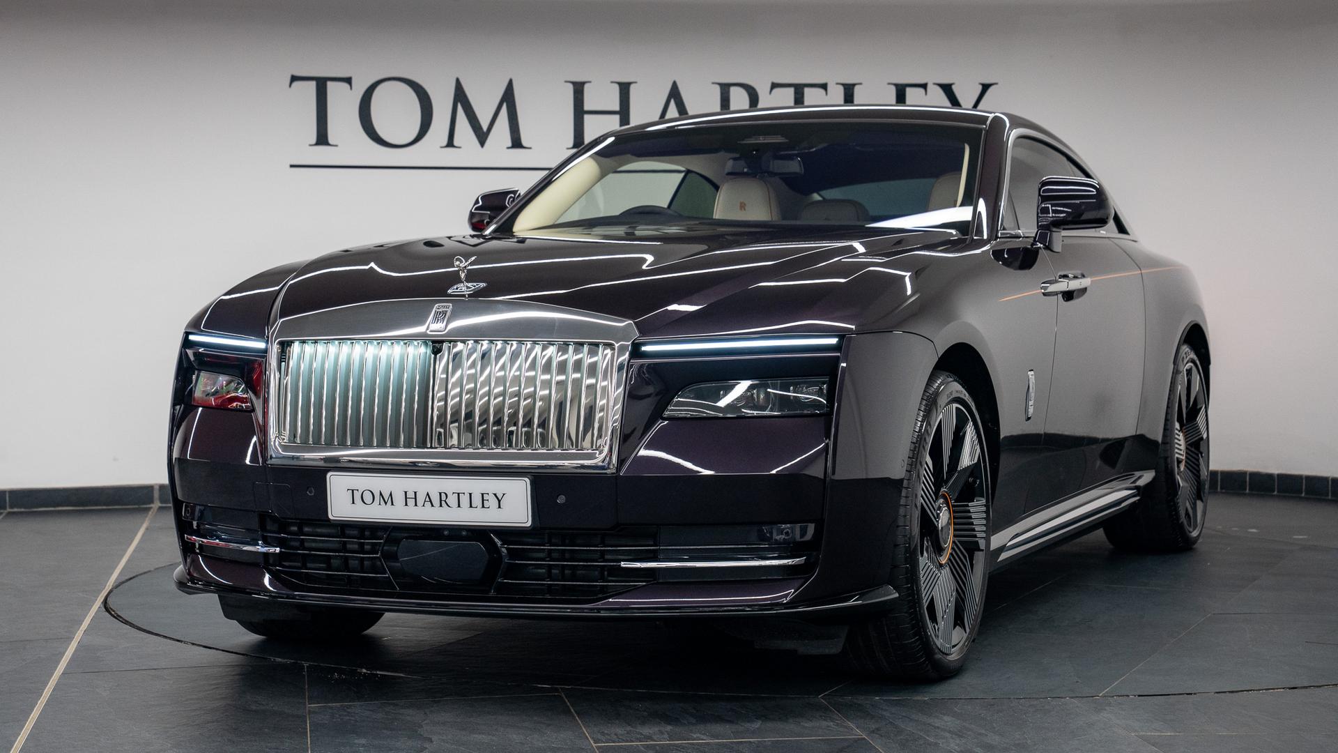 Rolls-Royce Spectre Photo 9571adb6-ece8-4e70-a37a-c1ad093670b0.jpg