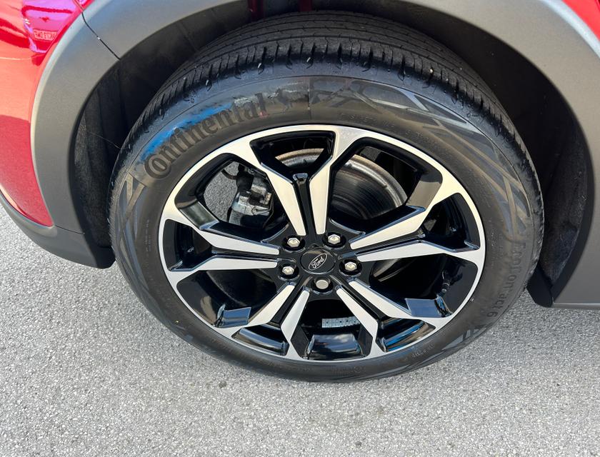 Ford Focus Photo 95a9216c-d61e-4d93-bc3f-77b0c8e4c2c3.jpg