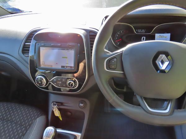 Used Renault Captur OY18LVK 18