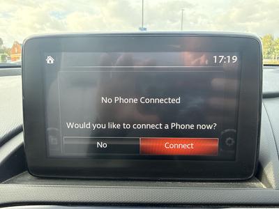 Mazda MX-5 RF Photo 22