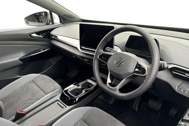 VOLKSWAGEN ID.4 Photo 6