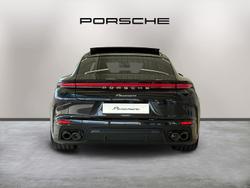 PORSCHE Panamera Photo 4