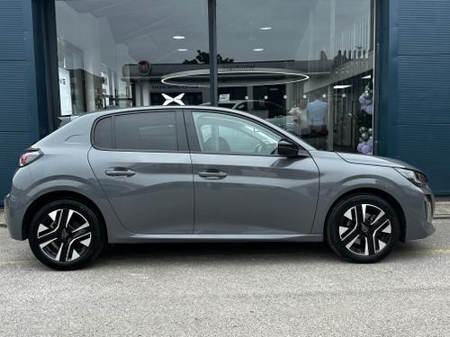 Peugeot 208 Photo 96053701-b63c-4722-b4a8-8d1237e80a6b.jpeg