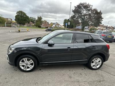 Audi Q2 Photo 6