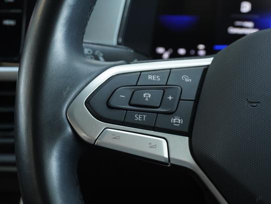 Volkswagen T-Roc Photo 962bca5a-311c-43cc-9ca0-50e1cc9398d3.jpg