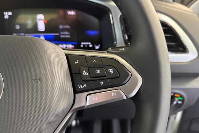 VOLKSWAGEN T-Roc Photo 42