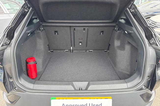 VOLKSWAGEN ID.4 Photo 9