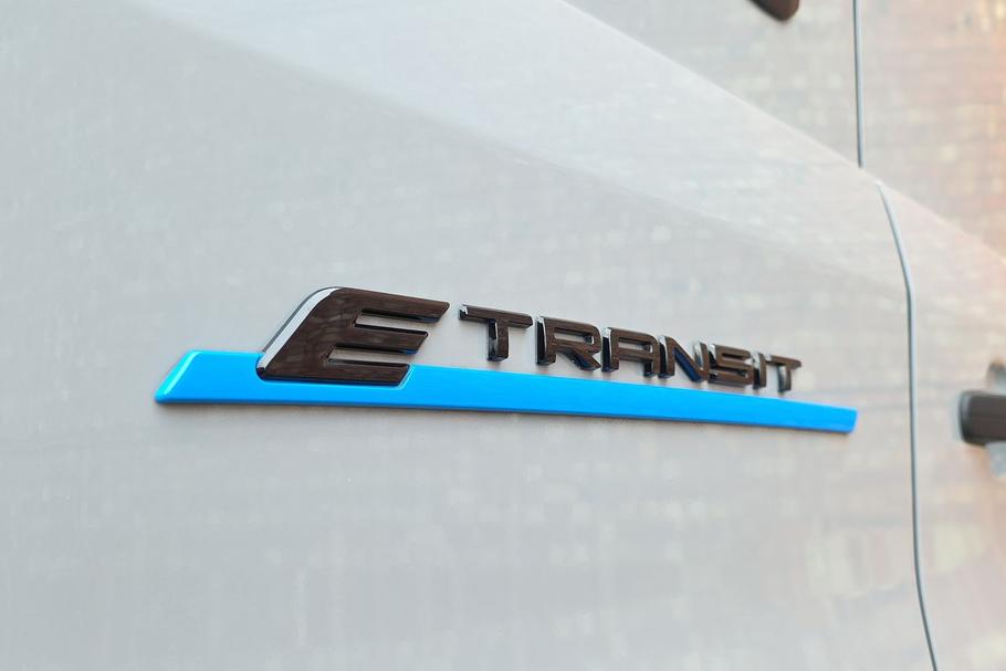 Used Ford E-TRANSIT LC75PZW 20