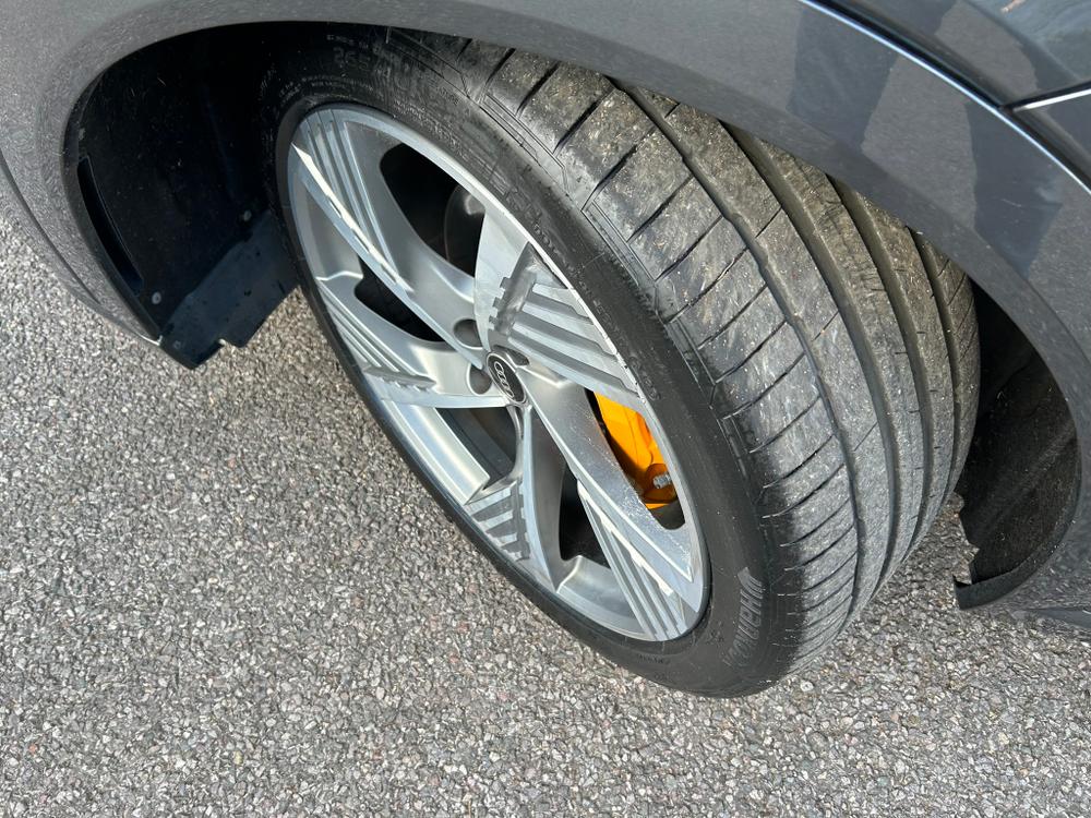 Used Audi e-tron HG72KVC 47