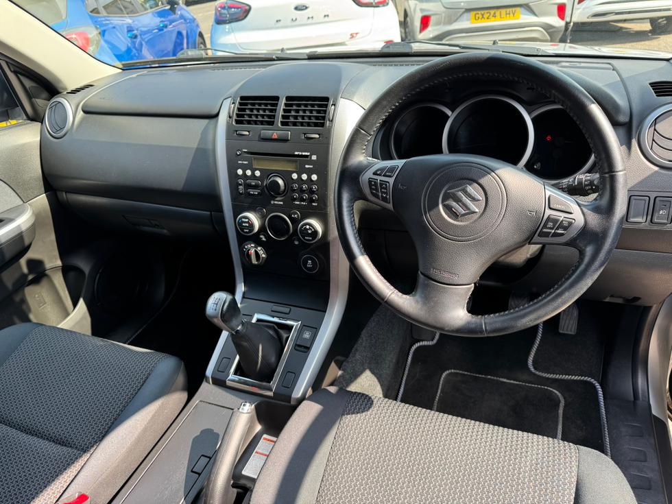 Suzuki Grand Vitara Photo 96471119-7a06-4cf9-ac77-92af2a471d5f.JPEG
