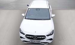 Mercedes-Benz GLA Photo 2
