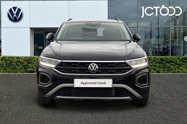 Volkswagen T-Roc Photo 6